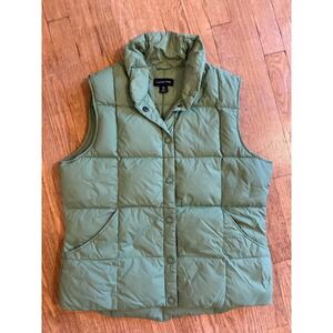 Lands End Womens Sage Green Quilt Goose Down Puffer Vest Snap Size M 10-12